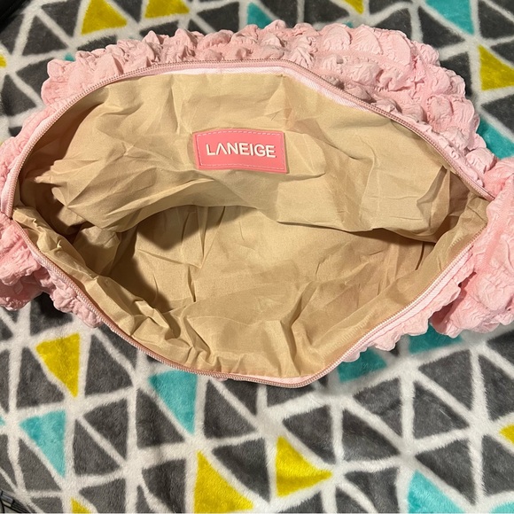 Bubble Crossbody Laneige bag (2 available) - Picture 3 of 5